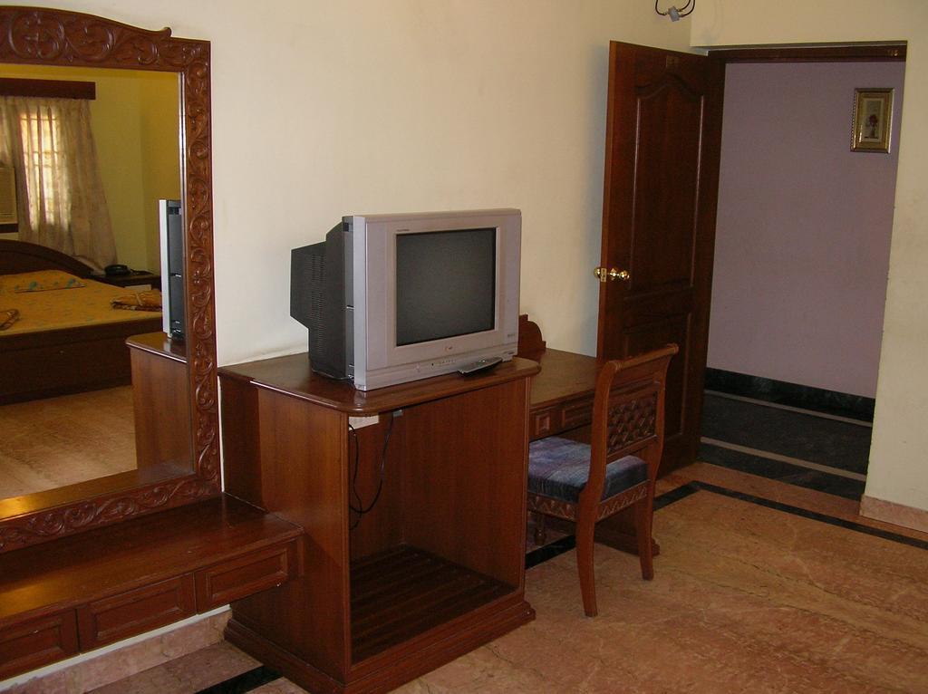 Lloyds Serviced Apartments,Krishna Street,T Nagar Τσενάι Δωμάτιο φωτογραφία