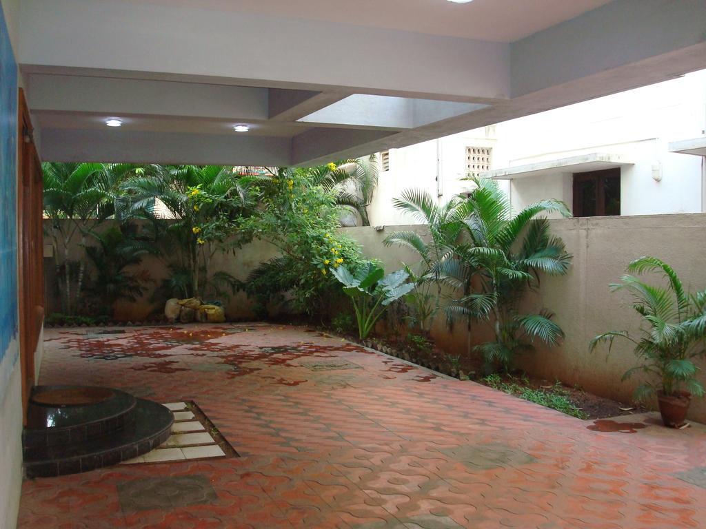 Lloyds Serviced Apartments,Krishna Street,T Nagar Τσενάι Δωμάτιο φωτογραφία
