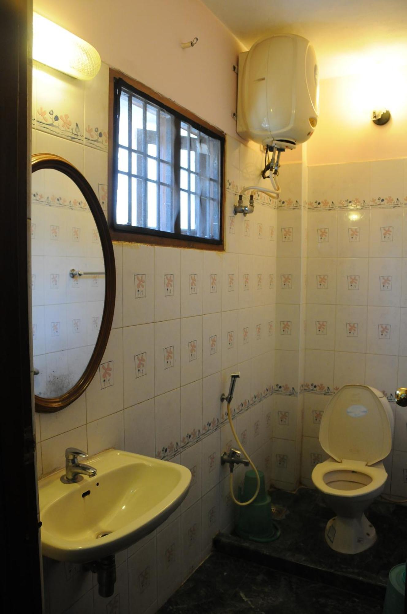 Lloyds Serviced Apartments,Krishna Street,T Nagar Τσενάι Εξωτερικό φωτογραφία