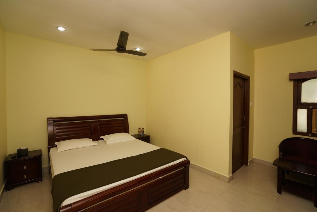 Lloyds Serviced Apartments,Krishna Street,T Nagar Τσενάι Εξωτερικό φωτογραφία