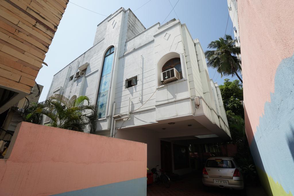 Lloyds Serviced Apartments,Krishna Street,T Nagar Τσενάι Εξωτερικό φωτογραφία